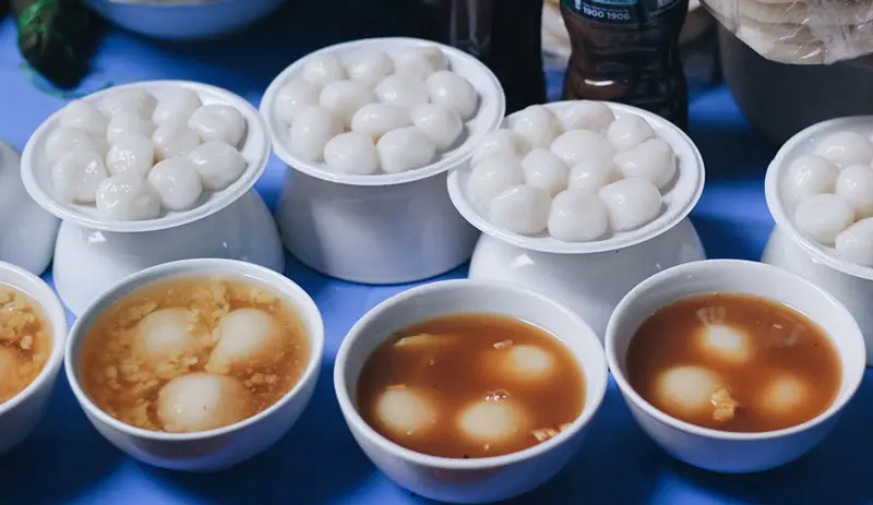 Bỏ t&uacute;i kinh nghiệm oanh tạc chợ H&ocirc;m H&agrave; Nội từ A đến Z 6