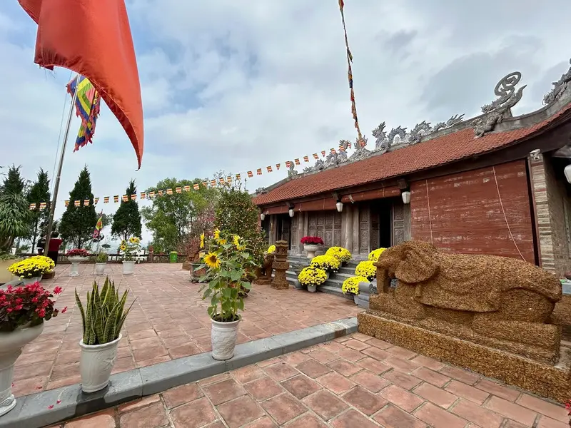 Ch&ugrave;a Linh Th&ocirc;ng Sơn T&acirc;y: Cổ tự linh thi&ecirc;ng nơi ngoại &ocirc; thủ đ&ocirc; 3