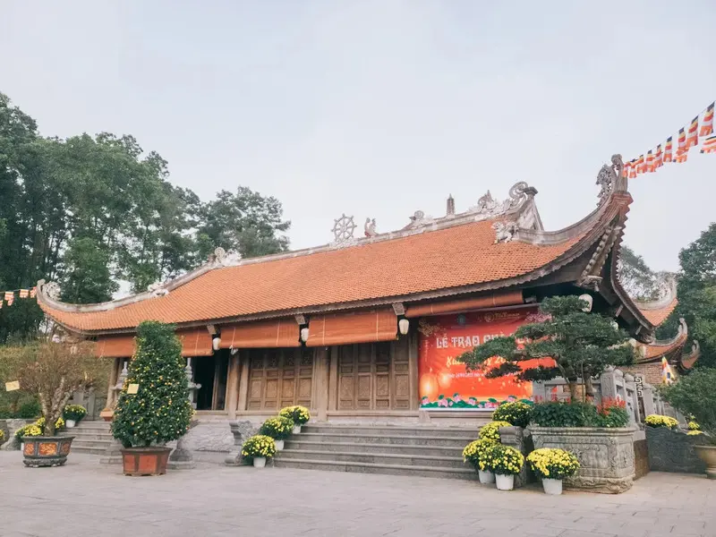 Ch&ugrave;a Linh Th&ocirc;ng Sơn T&acirc;y: Cổ tự linh thi&ecirc;ng nơi ngoại &ocirc; thủ đ&ocirc; 4
