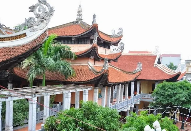 Ch&ugrave;a Tứ Kỳ: chốn thanh tịnh, b&igrave;nh y&ecirc;n giữa l&ograve;ng H&agrave; Nội 6