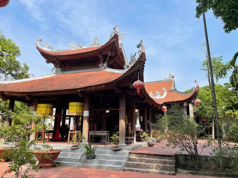 Ch&ugrave;a Vẽ H&agrave; Nội: Tư Kh&aacute;nh Cổ Tự mang dấu ấn lịch sử t&acirc;m linh 2