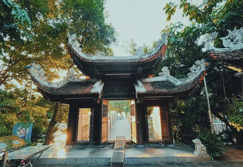 Đền Cẩu Nhi, nơi lưu giữ n&eacute;t đẹp xưa cũ giữa l&ograve;ng thủ đ&ocirc; 9