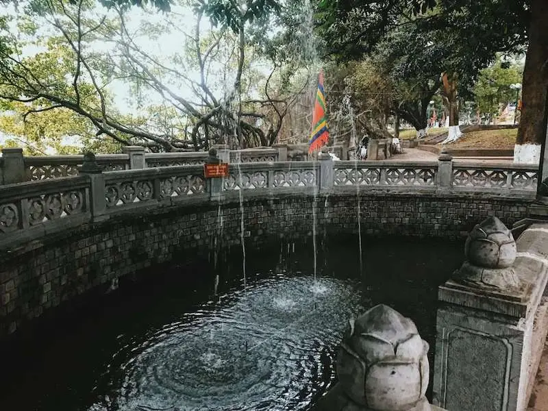 Du ngoạn Thăng Long tứ trấn, ngắm nh&igrave;n văn h&oacute;a thủ đ&ocirc; xưa cũ 10