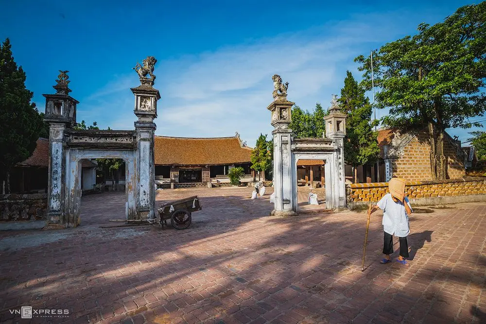 Kh&aacute;m ph&aacute; 6 điểm tham quan tại l&agrave;ng cổ Đường L&acirc;m xưa cũ 7