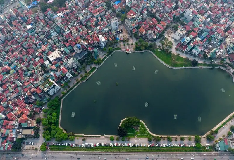 Kh&aacute;m ph&aacute; hồ Ba Mẫu - điểm đến b&igrave;nh y&ecirc;n giữa l&ograve;ng thủ đ&ocirc; 2