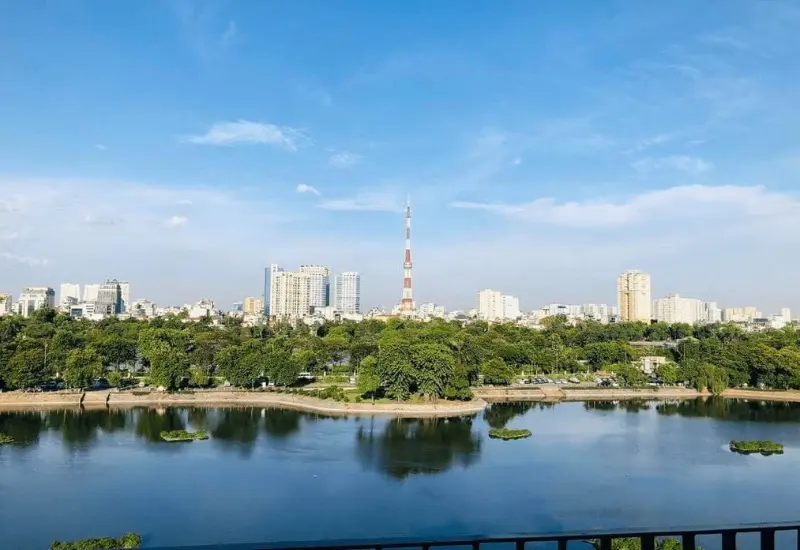 Kh&aacute;m ph&aacute; hồ Ba Mẫu - điểm đến b&igrave;nh y&ecirc;n giữa l&ograve;ng thủ đ&ocirc; 6