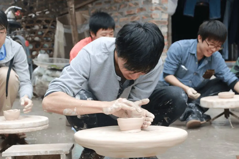 Kh&aacute;m ph&aacute; L&agrave;ng Gốm B&aacute;t Tr&agrave;ng 500 năm tuổi với nhiều hoạt động 8