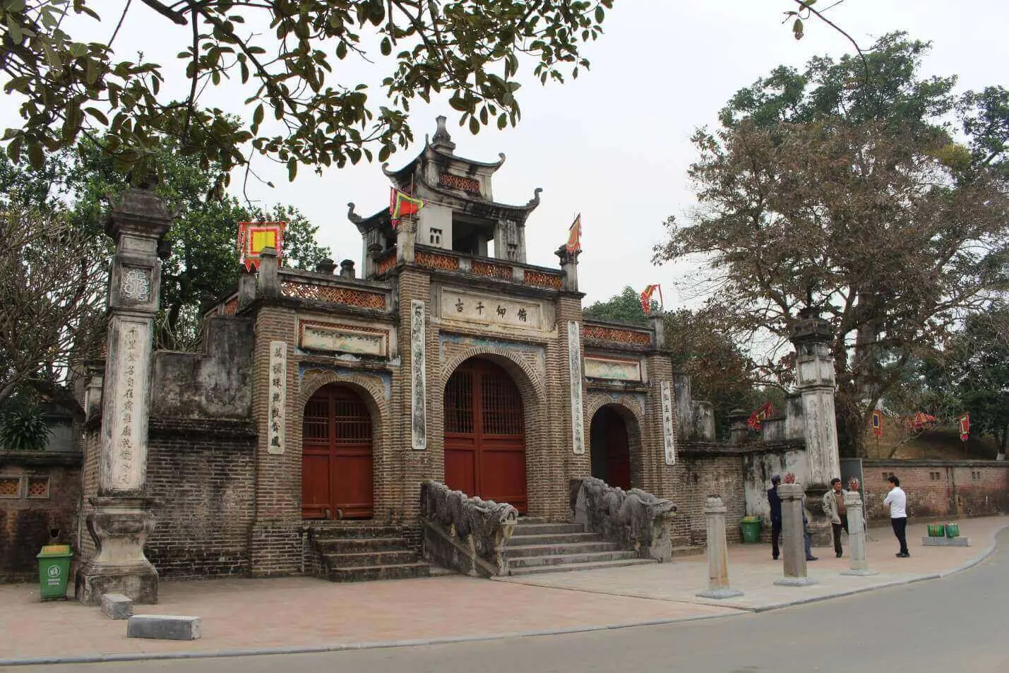 Kh&aacute;m ph&aacute; Th&agrave;nh Cổ Loa cổ k&iacute;nh v&agrave; độc đ&aacute;o nhất Việt Nam 2