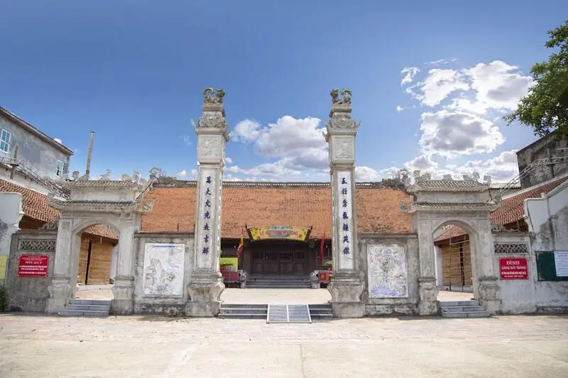 Kinh nghiệm tham quan l&agrave;ng gốm B&aacute;t Tr&agrave;ng 700 năm tuổi 8