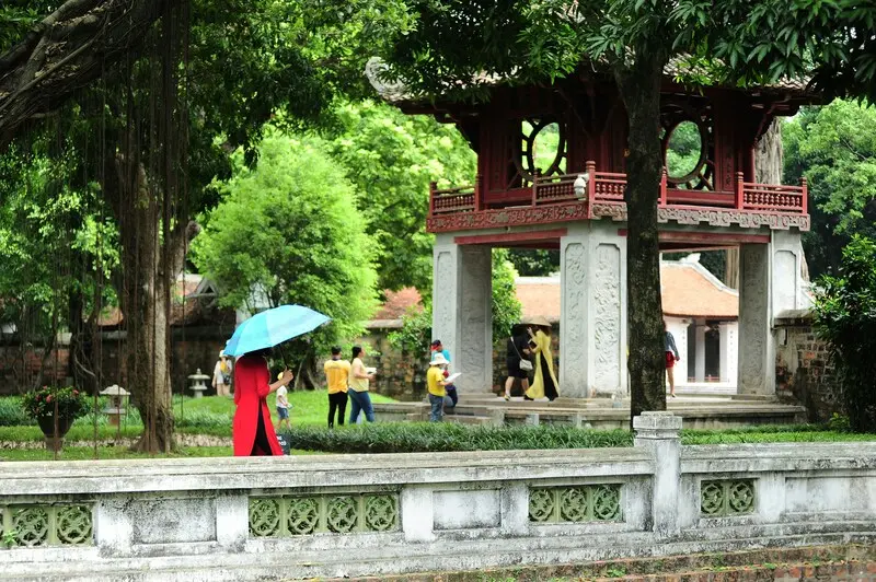 Kinh nghiệm tham quan Văn Miếu-Quốc Tử Gi&aacute;m chi tiết 2026 13