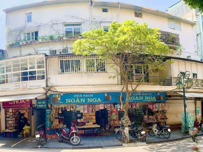 Phố Đinh Lễ - Nơi d&agrave;nh cho những t&acirc;m hồn y&ecirc;u s&aacute;ch giữa l&ograve;ng H&agrave; Nội 2