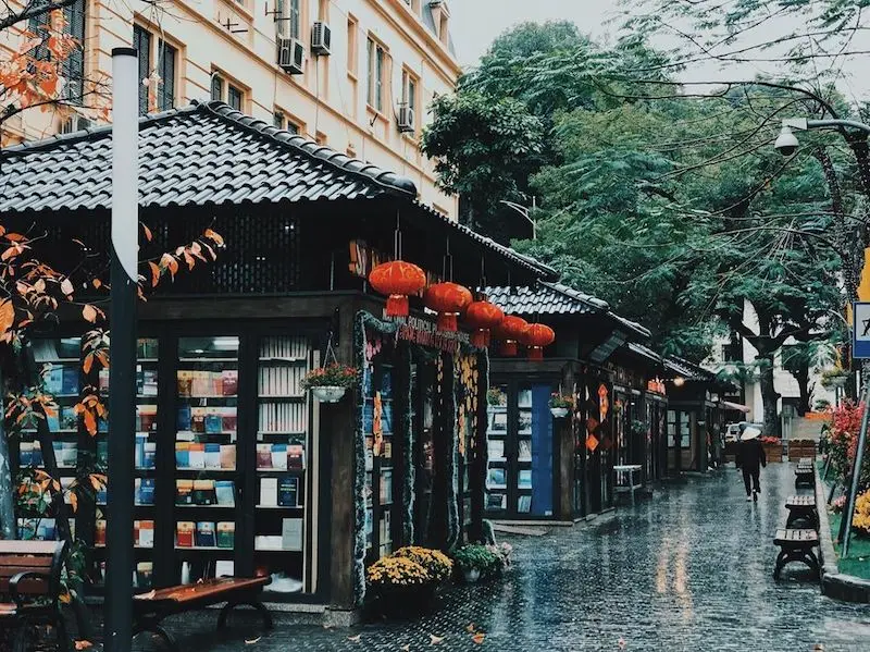 Phố s&aacute;ch H&agrave; Nội: Kh&aacute;m ph&aacute; điểm đến văn h&oacute;a độc đ&aacute;o tại thủ đ&ocirc; Việt Nam 5