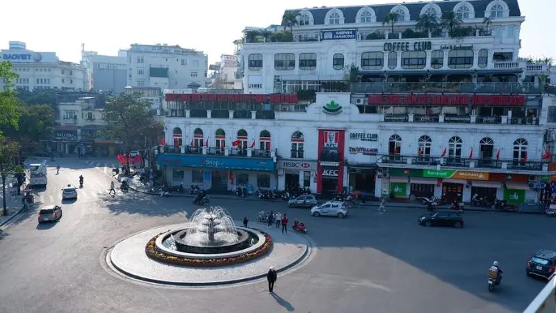 Quảng trường Đ&ocirc;ng Kinh Nghĩa Thục: Tr&aacute;i tim v&ugrave;ng đất Thủ đ&ocirc; 4