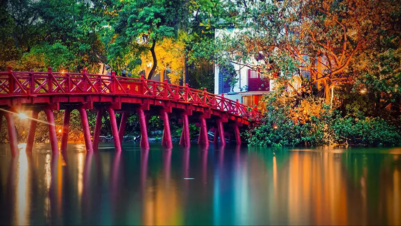 Tham quan đền Ngọc Sơn, chi&ecirc;m nghiệm vẻ đẹp t&acirc;m linh l&acirc;u đời 5