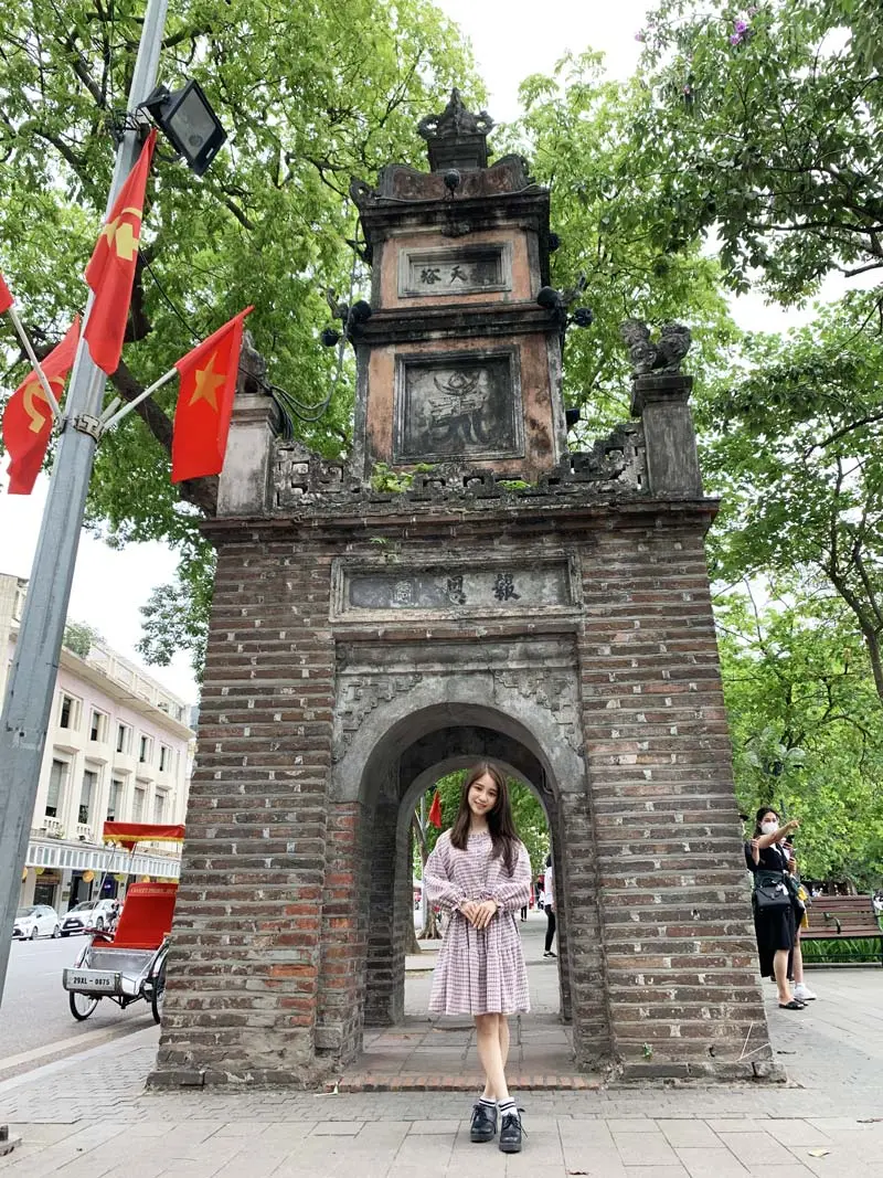 Th&aacute;p H&ograve;a Phong, dấu t&iacute;ch lịch sử trăm năm c&ograve;n m&atilde;i c&ugrave;ng thủ đ&ocirc; 15