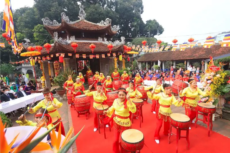 Viếng thăm ch&ugrave;a L&aacute;ng với n&eacute;t đẹp uy nghi gần 900 năm tuổi 13