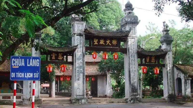 Viếng thăm ch&ugrave;a L&aacute;ng với n&eacute;t đẹp uy nghi gần 900 năm tuổi 5