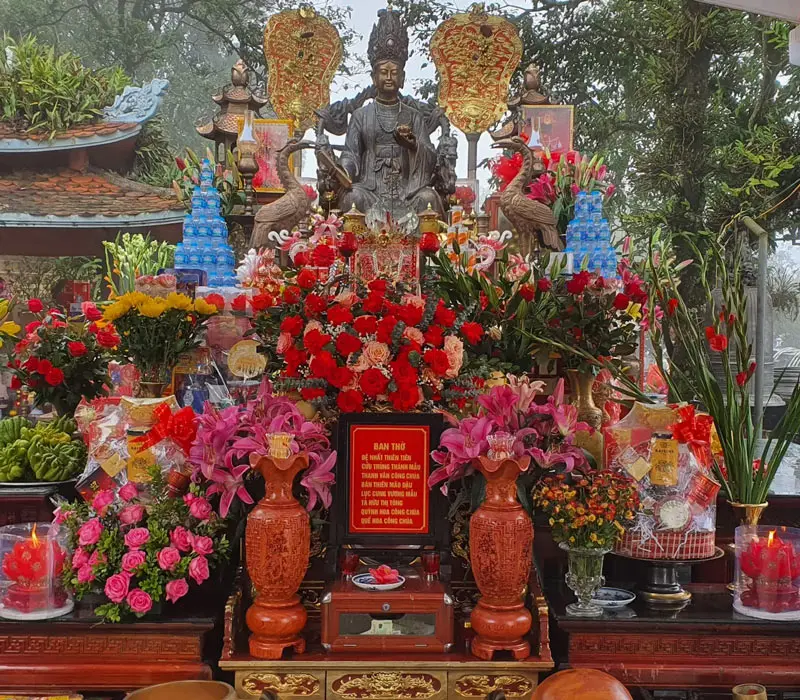 Đền Mẫu Cửu Trùng Thiên, điểm đến tâm linh nổi tiếng của Ba Vì