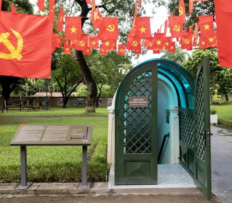 Hầm Cơ yếu tuyệt mật lần đầu mở cửa nhân dịp 80 năm Quốc khánh