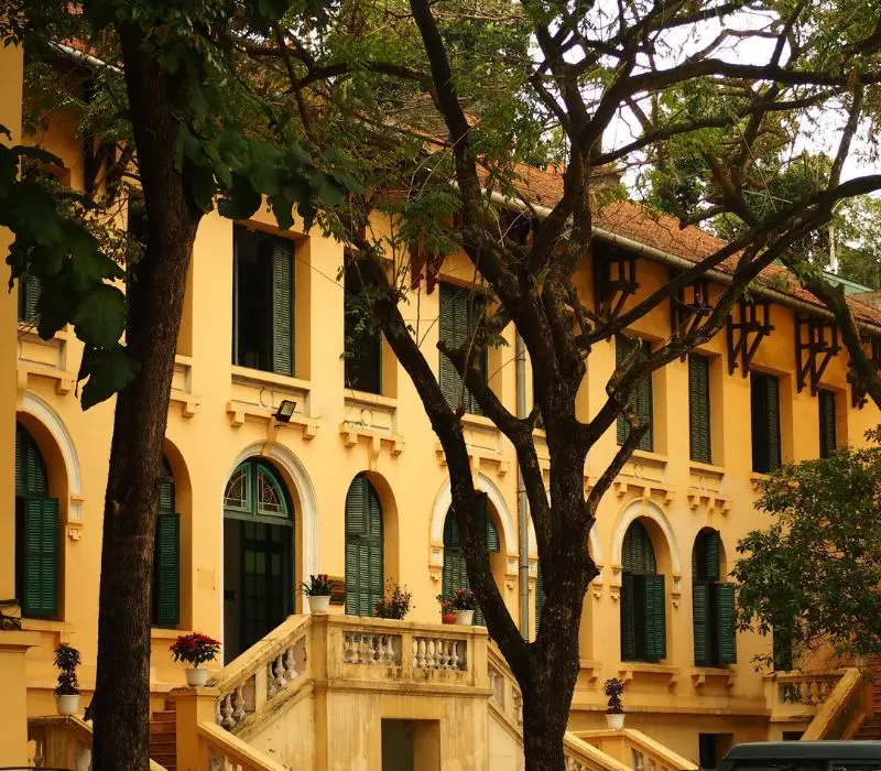 Kinh nghiệm tham quan Bảo tàng Địa chất Hà Nội chi tiết nhất
