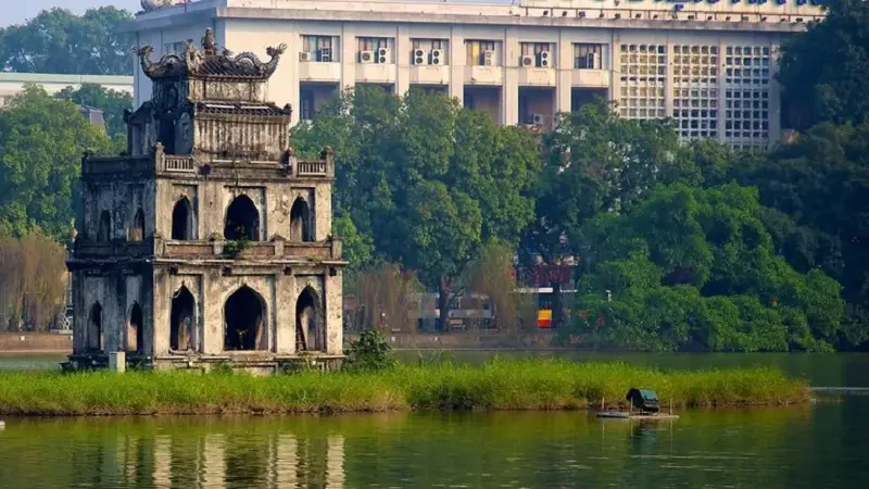 Về thăm Tháp Rùa - Biểu tượng du lịch tâm linh giữa lòng Hà Nội