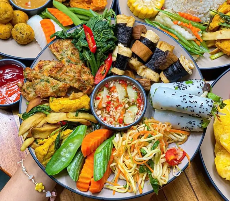 12 nhà hàng chay Hà Nội khiến bạn yêu ngay từ lần đầu thưởng thức