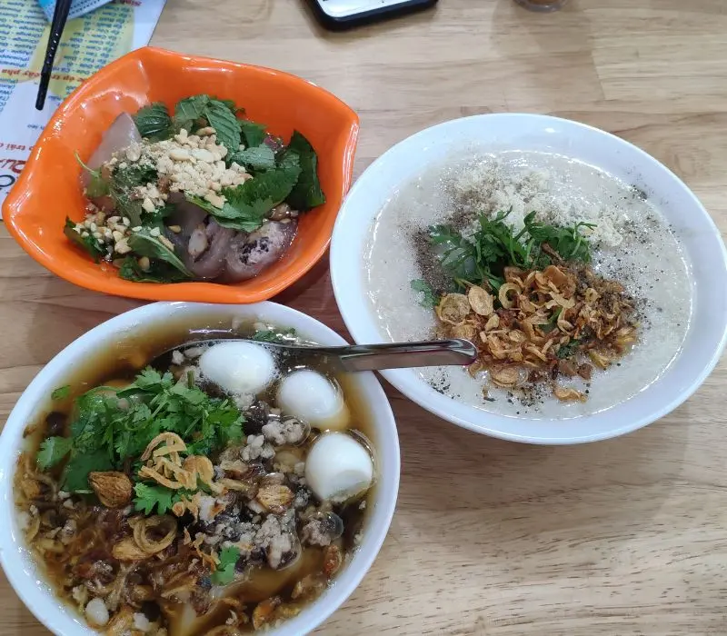 11 qu&aacute;n b&aacute;nh bột lọc H&agrave; Nội ngon qu&ecirc;n lối về 11