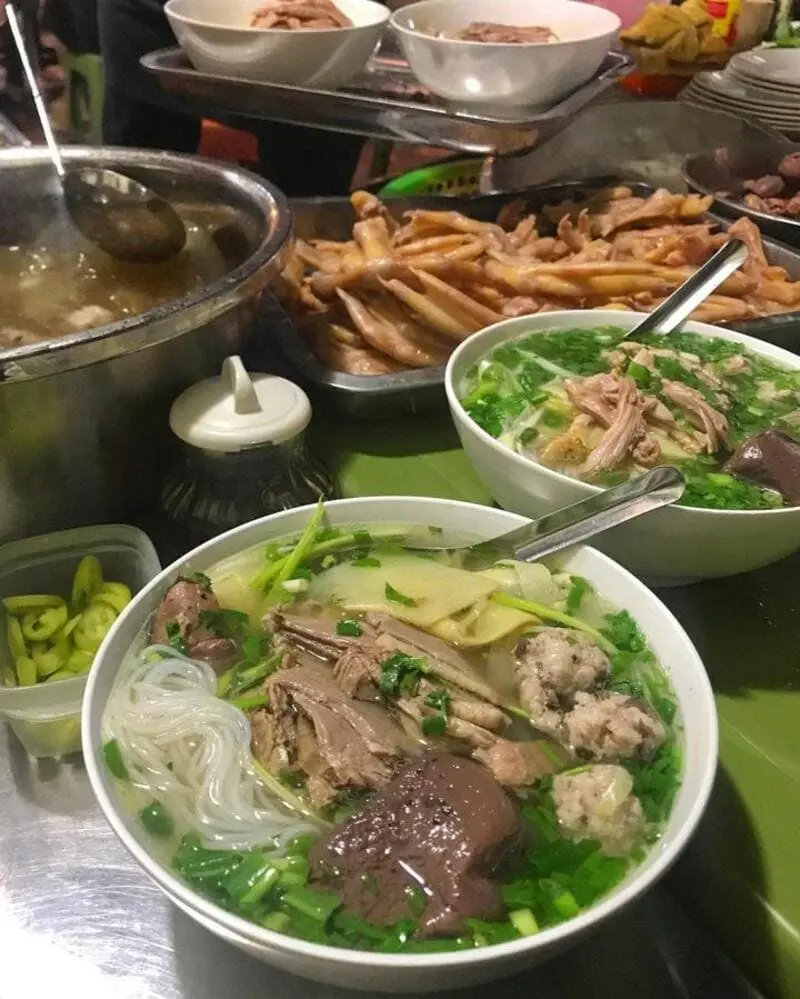 22 điểm ăn đ&ecirc;m H&agrave; Nội với những qu&aacute;n ngon kh&oacute; cưỡng 5
