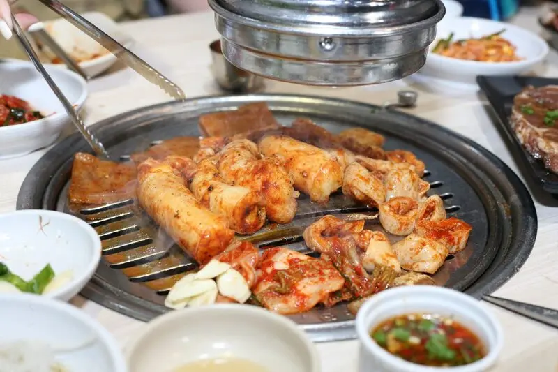 7 qu&aacute;n l&ograve;ng b&ograve; nướng H&agrave; Nội ngon, sạch, chất lượng 8