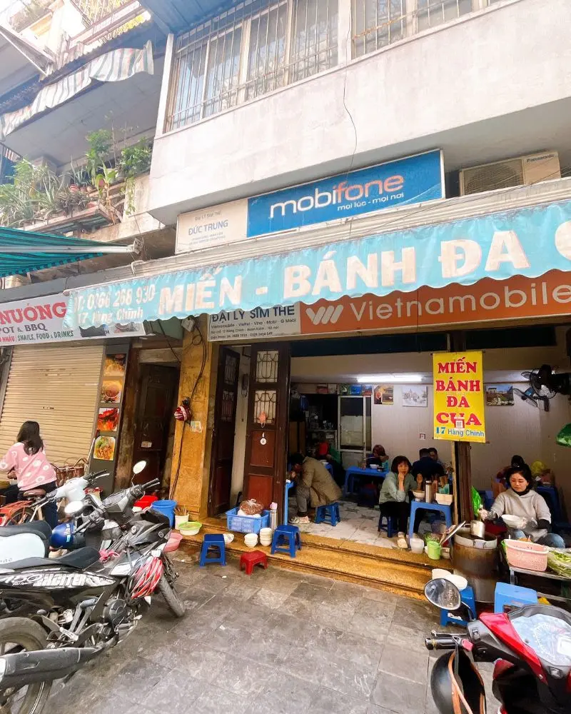 9 qu&aacute;n b&aacute;nh đa trộn H&agrave; Nội hấp dẫn t&iacute;n đồ ẩm thực 7
