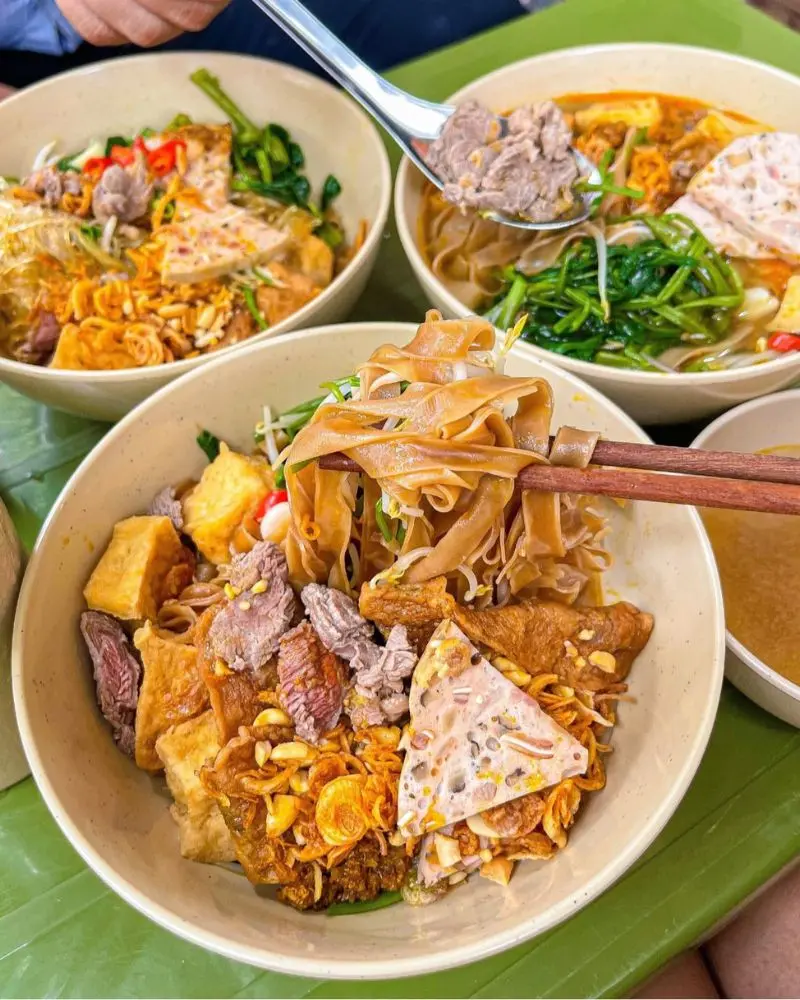 9 qu&aacute;n b&aacute;nh đa trộn H&agrave; Nội hấp dẫn t&iacute;n đồ ẩm thực 6