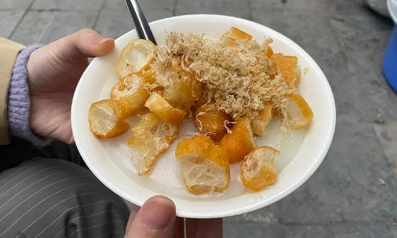 9 qu&aacute;n ch&aacute;o sườn H&agrave; Nội thu h&uacute;t t&iacute;n đồ s&agrave;nh ăn 10