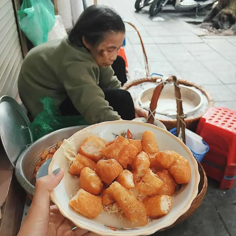 9 qu&aacute;n ch&aacute;o sườn H&agrave; Nội thu h&uacute;t t&iacute;n đồ s&agrave;nh ăn 6