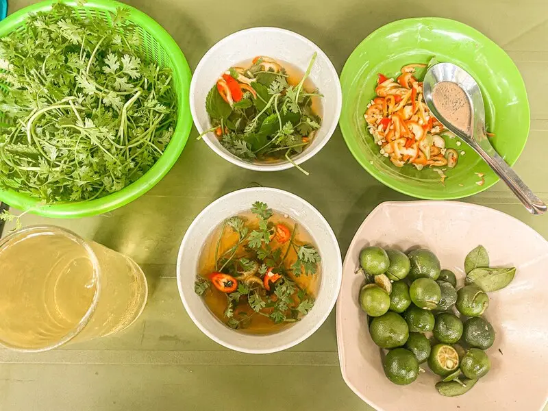 B&aacute;nh cuốn B&agrave; Xu&acirc;n lưu giữ hương vị truyền thống xưa của H&agrave; Nội 6