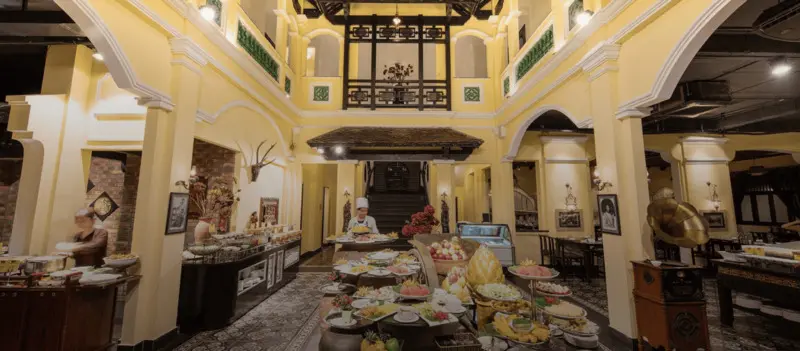 Buffet Sen T&acirc;y Hồ: Biểu tượng ẩm thực b&ecirc;n bờ Hồ T&acirc;y H&agrave; Nội 3