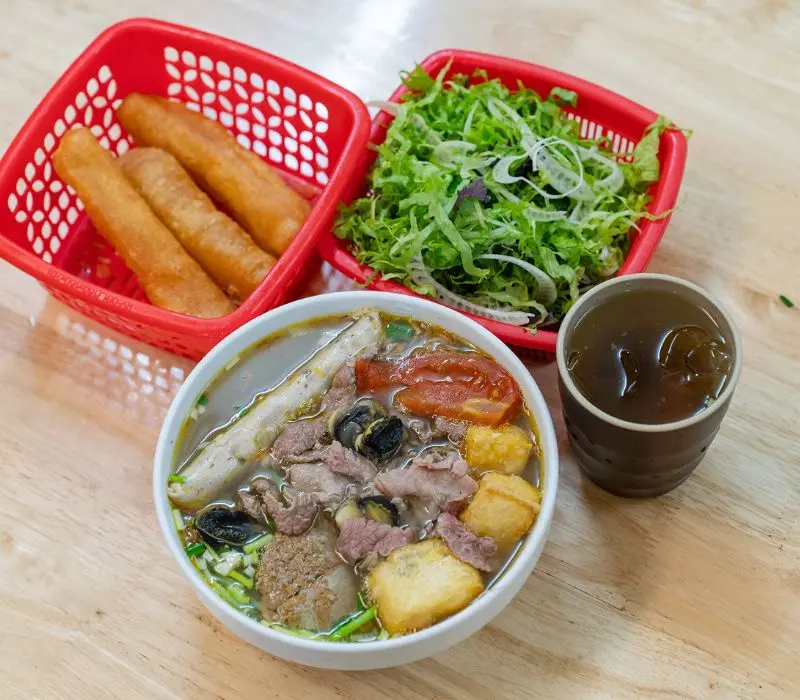 B&uacute;n Ri&ecirc;u Huyền Thu: Huyền thoại b&uacute;n ri&ecirc;u 40 năm tuổi c&oacute; g&igrave;? 5