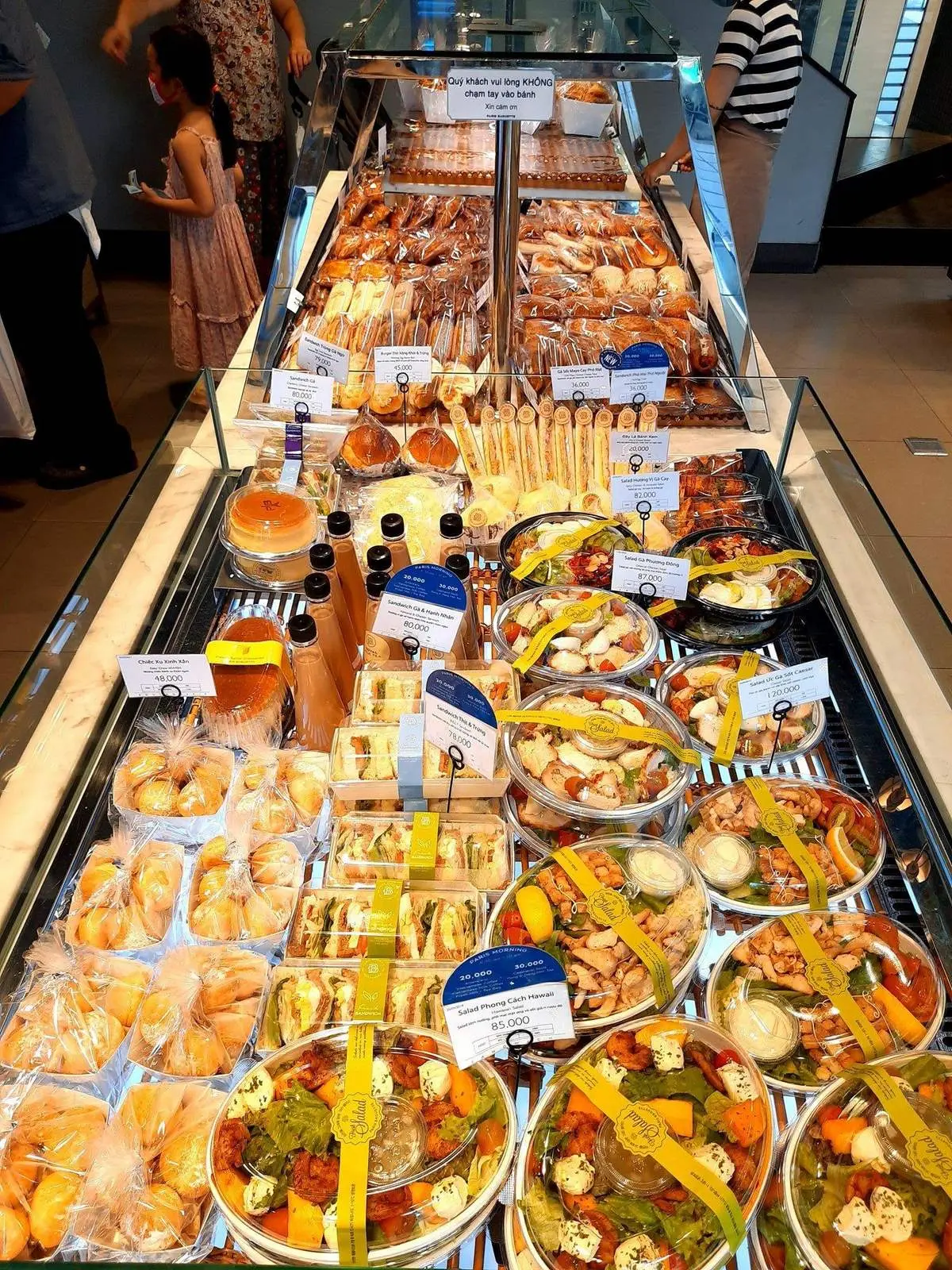 Check-in 5 qu&aacute;n cafe tone xanh H&agrave; Nội cực đẹp 9