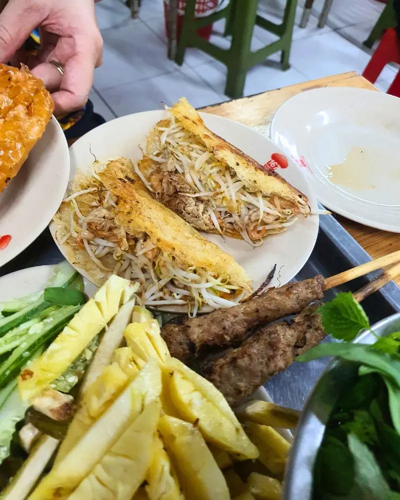 Checklist 10 qu&aacute;n b&aacute;nh x&egrave;o ngon H&agrave; Nội ăn l&agrave; m&ecirc; 6