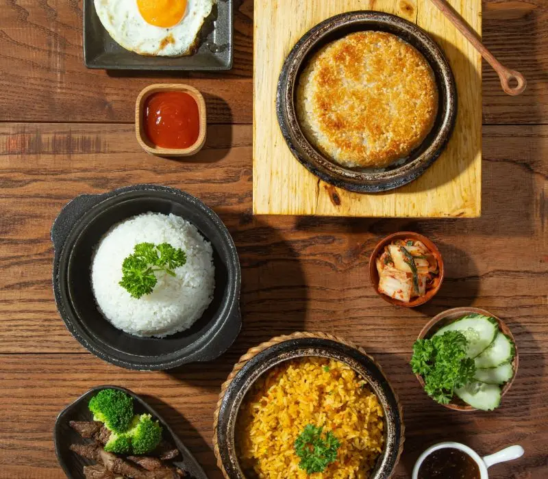 Cơm Đốt Thố L&atilde;o Đại, hương vị tuyệt hảo kh&oacute; c&oacute; thể chối từ 8