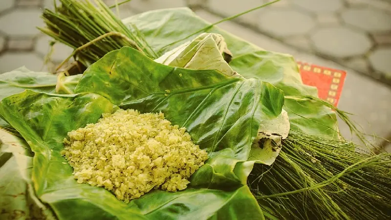 Cốm L&agrave;ng V&ograve;ng v&agrave; top 8 địa điểm b&aacute;n cốm nổi tiếng H&agrave; Nội 4