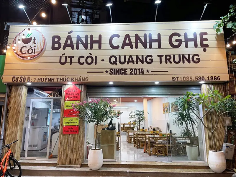 Điểm danh 10 qu&aacute;n b&aacute;nh canh H&agrave; Nội ăn l&agrave; ghiền 4
