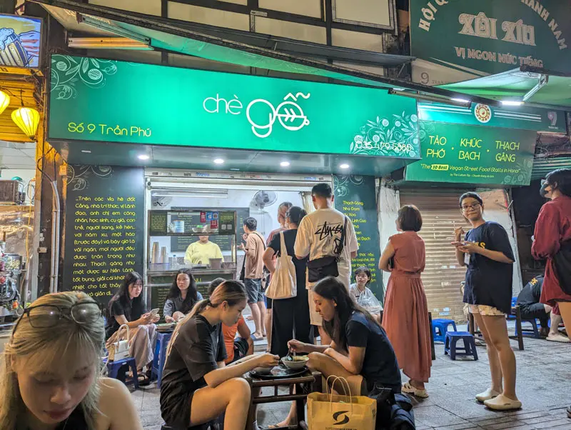 Điểm danh những quán chè nóng Hà Nội ngon nức tiếng 6