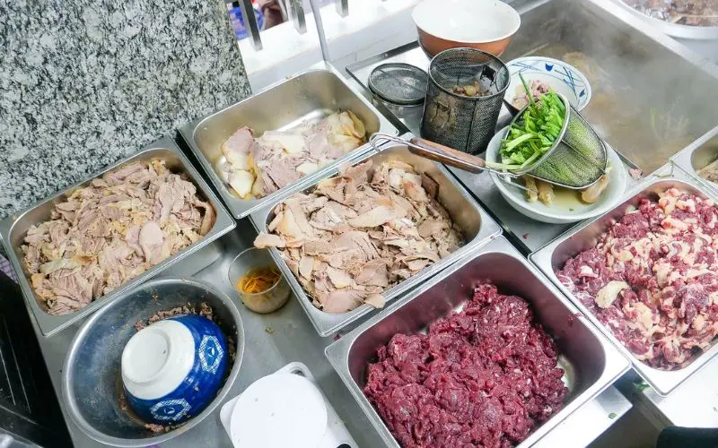 Ghé thăm quán phở Hồ Lợi, thưởng thức hương vị đặc trưng Hà Thành 6