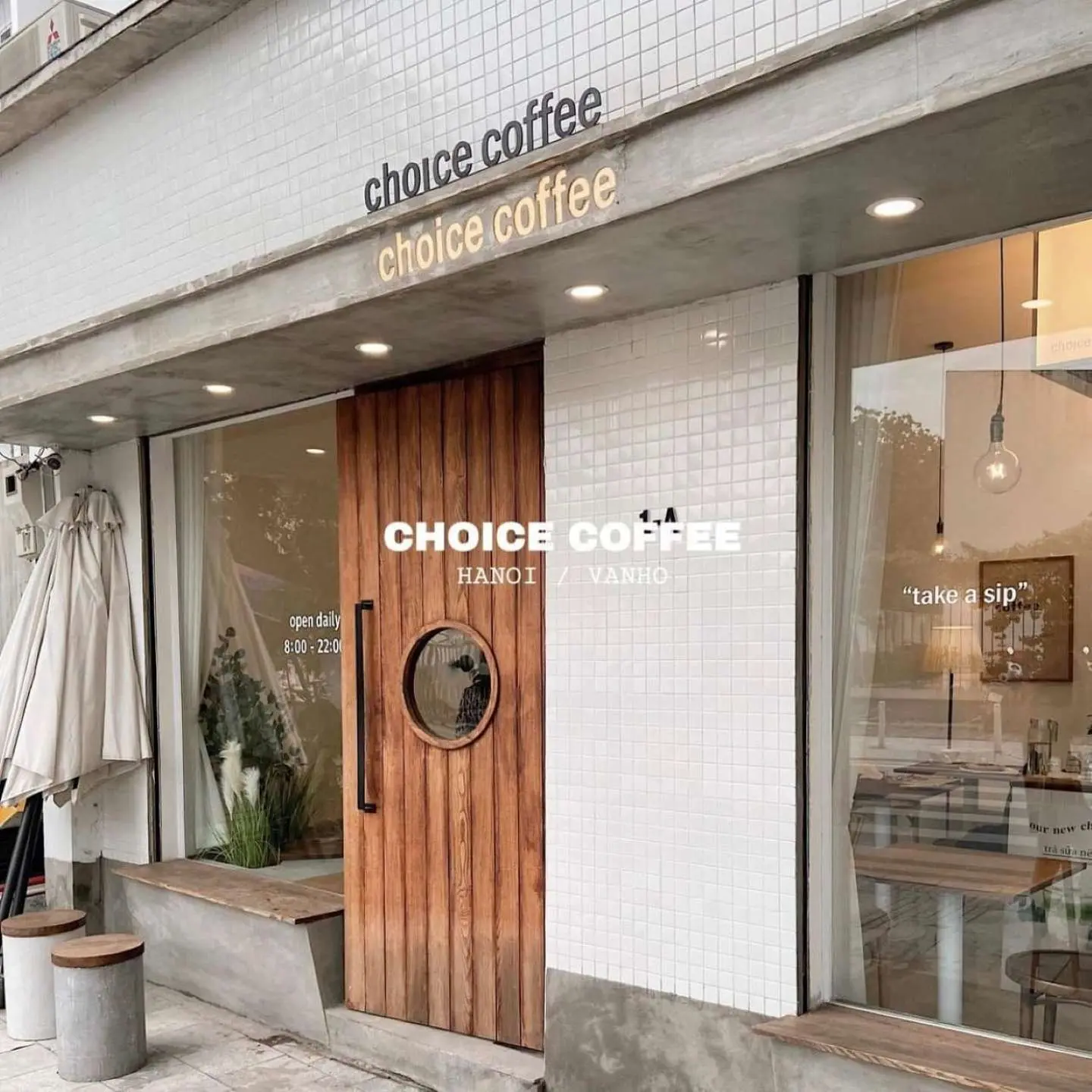 H&agrave;n Quốc thu nhỏ ở Choice Coffee 2