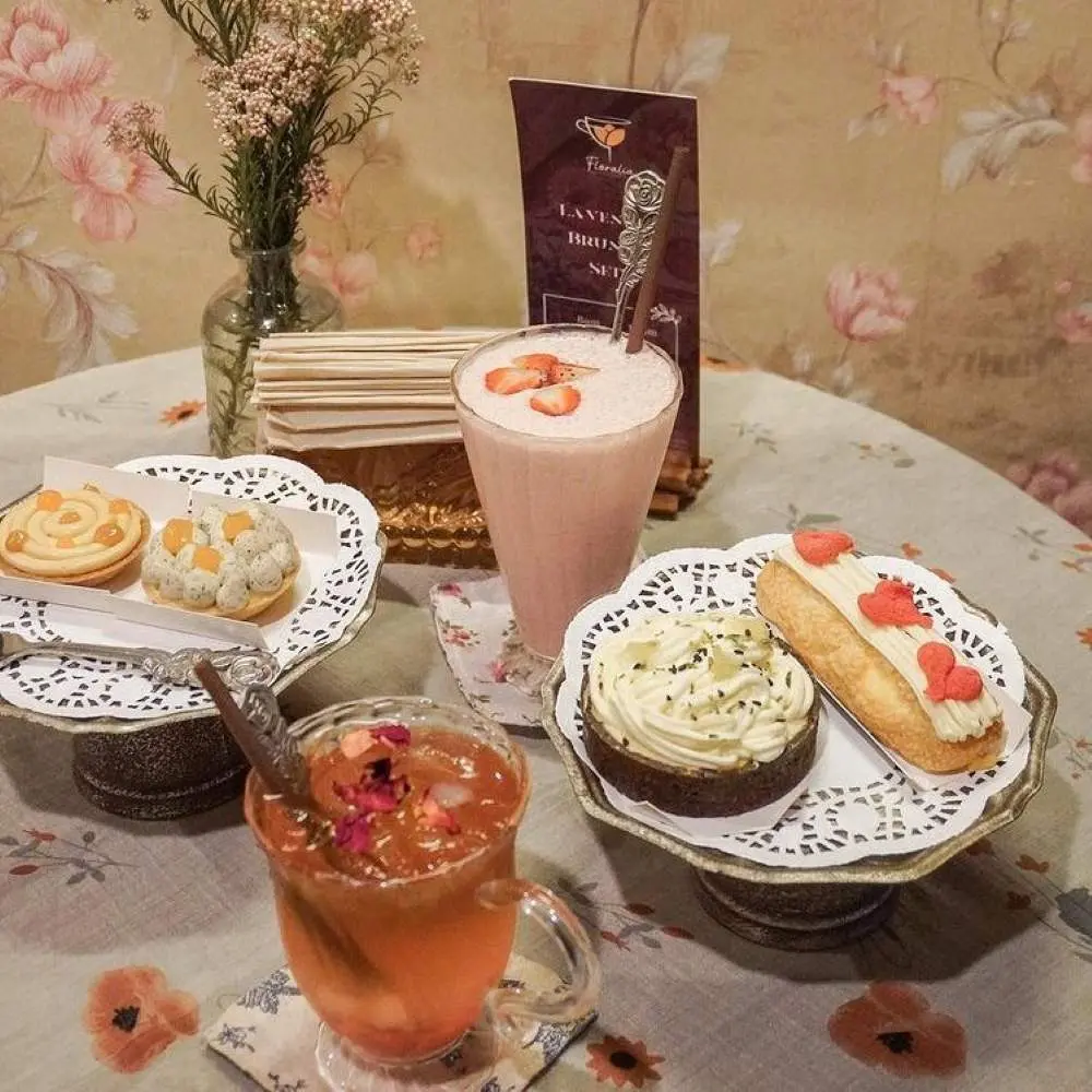 Hóa thân thành nàng thơ giữa chốn mơ tại Five O'clock Tea 3