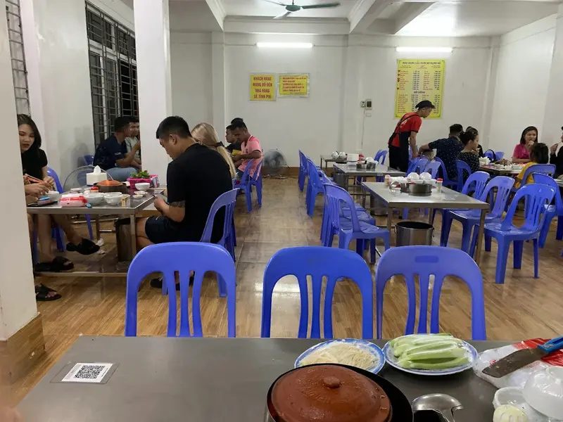 Lẩu đu&ocirc;i b&ograve; Hạnh Nổ H&agrave; Nội điểm hẹn ẩm thực trứ danh H&agrave; Đ&ocirc;ng 10