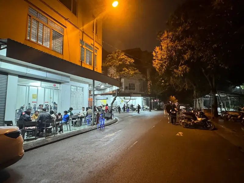 Lẩu đu&ocirc;i b&ograve; Hạnh Nổ H&agrave; Nội điểm hẹn ẩm thực trứ danh H&agrave; Đ&ocirc;ng 3
