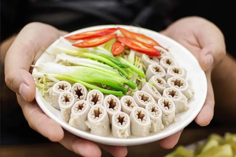 L&ograve;ng se điếu H&agrave; Nội ngon nức tiếng d&agrave;nh cho giới s&agrave;nh ăn 3