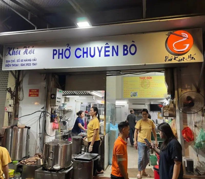 Phở Kh&ocirc;i H&oacute;i, b&iacute; quyết th&agrave;nh c&ocirc;ng của m&oacute;n phở được Michelin đề cử 2