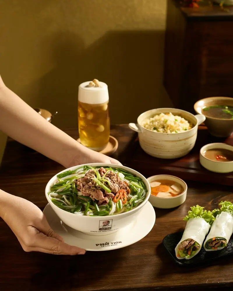 Phở Th&igrave;n L&ograve; Đ&uacute;c v&agrave; Phở Th&igrave;n Bờ Hồ, những c&aacute;i t&ecirc;n hấp dẫn trong l&agrave;ng phở thủ đ&ocirc; 3